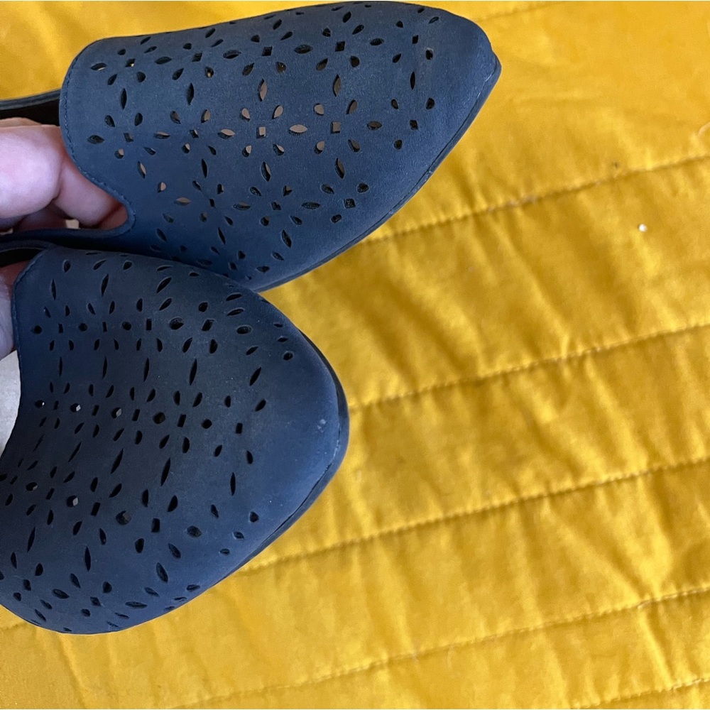 Seychelles Blue Laser-Cut Pointed Toe Flats - Picture 3 of 5
